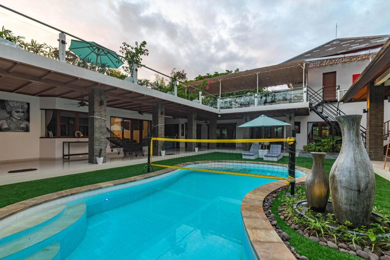 5 Bedroom Villa Sultan Luxury Entertainment And Relaxation Seminyak  Exterior photo