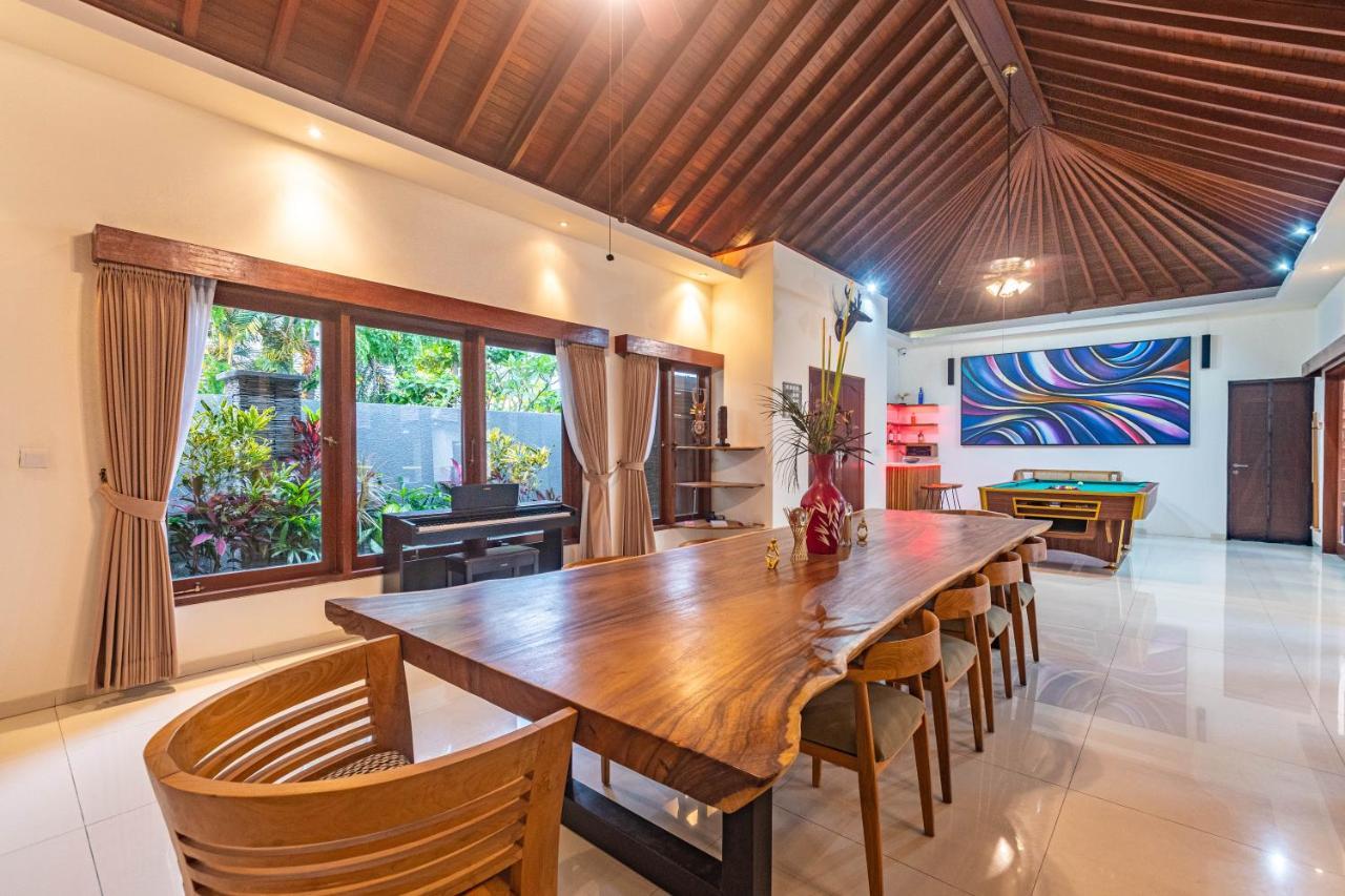 5 Bedroom Villa Sultan Luxury Entertainment And Relaxation Seminyak  Exterior photo